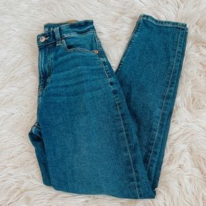 American Eagle Mom Jeans